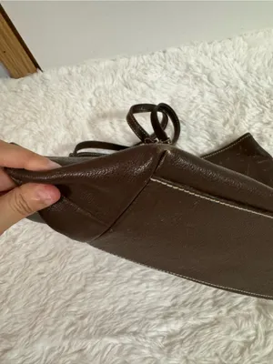Dooney & Bourke Chocolate Brown Leather Shoulder Tote thumbnail 10