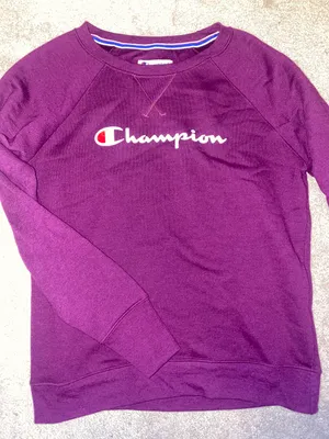 Champion Crewneck thumbnail 1