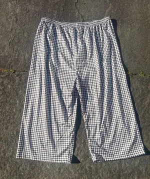 Gingham Elastic Waist Wide-Leg Capri Pants - Black & White L thumbnail 1