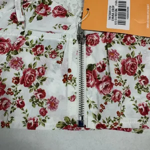 Thatssofetch Lyara Crop Rose Floral‎ - Size 4 - NEW With Tags. thumbnail 10