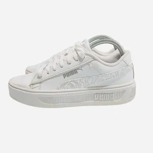 Puma Platform V3 Rose Embroidered Pop Up Sneakers size 8 thumbnail 2