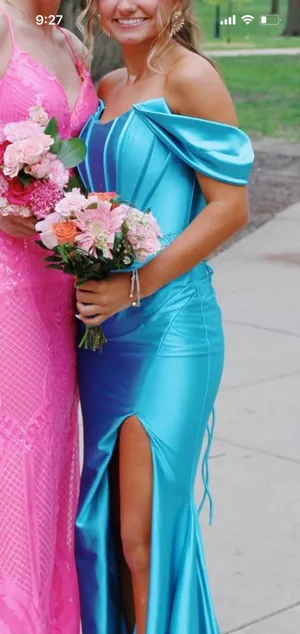 Jovani Prom Dress thumbnail 1