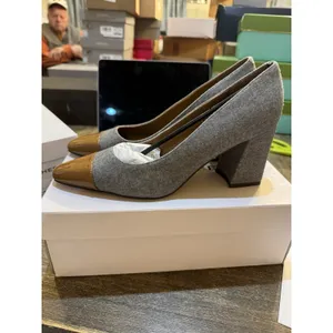Woman's Dress Shoes‎ Marc Fisher Kapila2 Pump Medium Gray Size 9 Academia thumbnail 2
