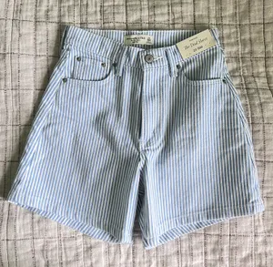 Abercrombie Dad Shorts thumbnail 1