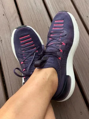 Under Armour Women’s Performance Running Sneakers 🪻🪻 thumbnail 1