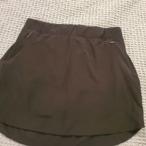 WOMEN’S Freely Skort Size Medium (48) Black thumbnail 1