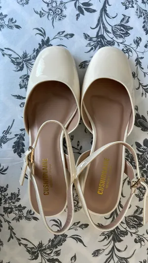 Cushionaire Mary Jane Heels thumbnail 2