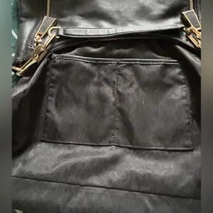 MICHAEL Michael Kors Matilda Pebbled Leather Shoulder Bag / Hobo in Black thumbnail 11