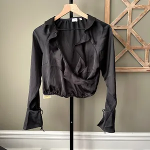 Aritzia Wilfred Spartina Satin Blouse Black Medium NWT thumbnail 2