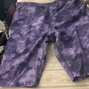 FINAL MARKDOWN Mondetta Purple floral Tie-Dye Shorts large thumbnail 1