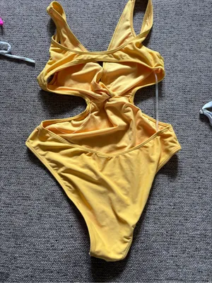 Twist Front Cutout One-Piece Swimsuit in Yellow thumbnail 2