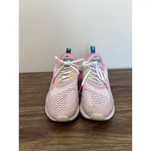 Nike Air‎ Max 270 Womens 8.5 Plum Chalk Pink Blast Sneakers DC1864-600 thumbnail 2