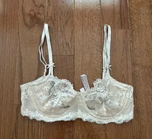 Victoria’s secret DREAM ANGELS push up Wicked Unlined Lace Balconette Bra thumbnail 2