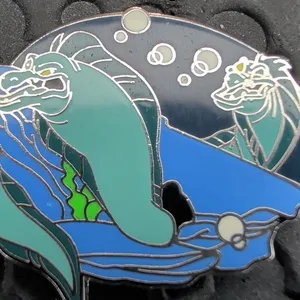 Disney parks the Little mermaid flotsam and Jetsam electric eels trading pin thumbnail 2