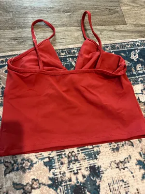 Abercrombie Twist Front Spaghetti Strap Crop Top - Rustic Red thumbnail 9