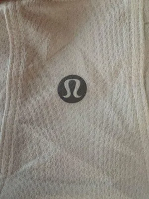 Lululemon Long Sleeve thumbnail 3