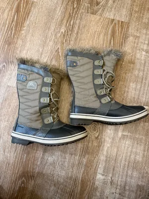 Sorel Waterproof Boots thumbnail 2