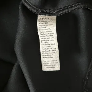 Spanx AirEssentials Got-Ya-Covered Funnel Mock Neck Pullover Sweatshirt Black M thumbnail 4