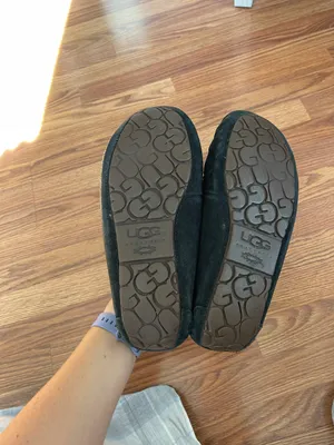 UGG Dakota Moccasins thumbnail 4