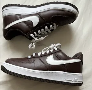 Nike Air Force 1  thumbnail 2