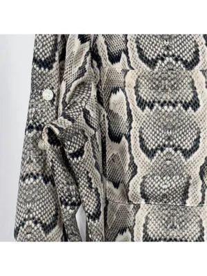 Express Portofino Snakeskin Print Shirt Women’s M thumbnail 4