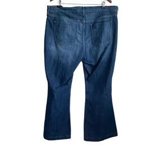 Old Navy Jeans Women Flared Leg Casual Size 18‎ Blue Denim Durable Minimalistic thumbnail 3