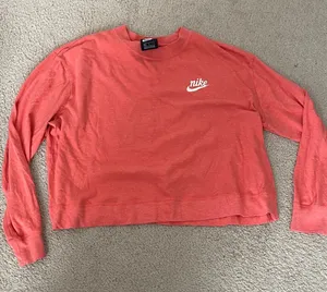 Nike Women's Coral Long Sleeve Top Size L thumbnail 1