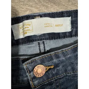 Signature by Levi Strauss Womens Totally‎ Shaping Bootcut Jeans Blue 14M 32x32 thumbnail 2