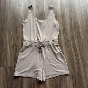 Abercrombie Lounge Romper thumbnail 2
