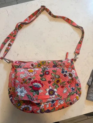 Vera Bradley Pink Floral Quilted Cotton Crossbody Bag Adjustable Strap Messenger thumbnail 1