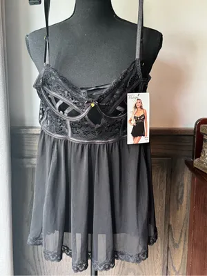 Seven 'til Midnight Black Lace Peekaboo Babydoll Chemise thumbnail 2