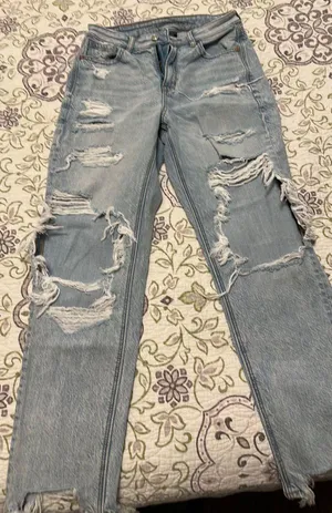 American Eagle Jeans thumbnail 1