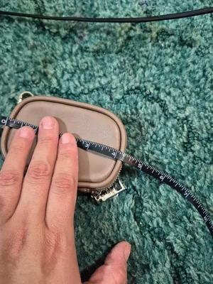 Steve Madden Earbud Case Keychain thumbnail 10