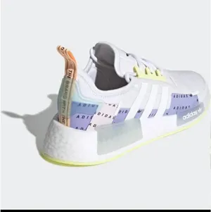 Adidas Women’s NMD R1 Shoes 5.5 thumbnail 2