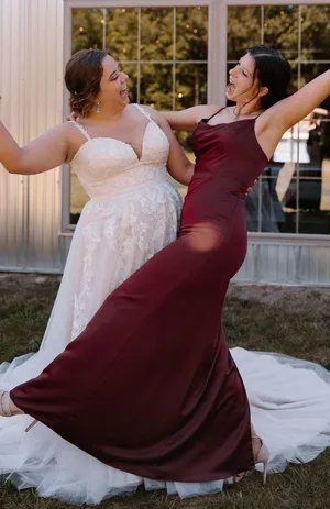Maroon Bridesmaids Dress Red Size 4 thumbnail 2