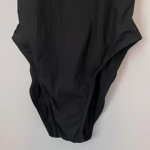 Andie The Ribbed Tulum Scoop Neck One Piece Cross Back Swimsuit Black XXL thumbnail 3