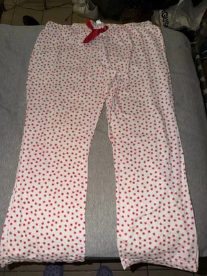 Old Navy Snowflake Red and White Pajama Pants CL thumbnail 1