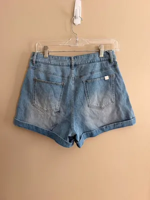 Halara M Womens Medium Light Wash Denim Shorts -see pics With Pockets & Rolled thumbnail 2