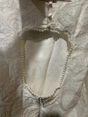 White pearl dress Size M thumbnail 4