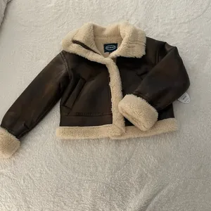 NWT Scoop NYC Faux Suede Sherpa Cropped Bomber Jacket thumbnail 3