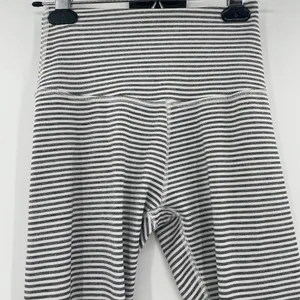 Beyond Yoga Leggings Surf Stripe High Waisted Yoga Leggings Size Small thumbnail 3