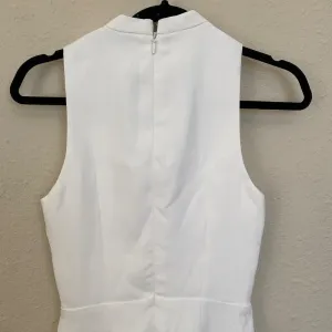 HOUSE OF CB 'Charlize' White‎ Crystal Trim Dress/Size XS NWOT thumbnail 11