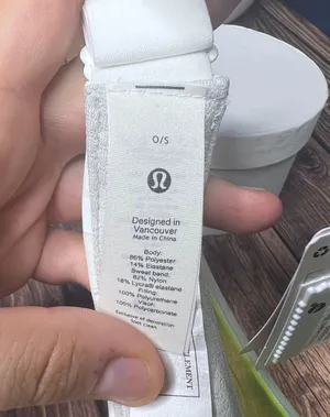 Lululemon Translucent Visor NWT Adjustable One Size (Green White) thumbnail 11