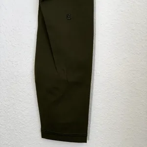 NEW Everlane Perform Sculpt‎ Leggings in Dark Forest Green thumbnail 6