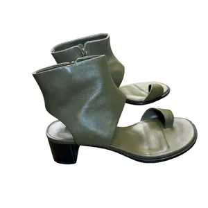 ✨ Vince Ada Leather‎ Toe-Ring Block Heel Sandals 7.5M ✨ thumbnail 5