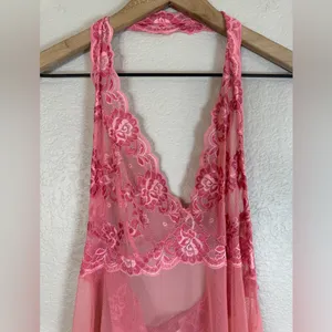 Vintage 90’s 2000’s Victoria’s Secret Chemise Sheer Pink with Lace Halter M L thumbnail 4