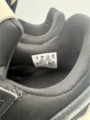 Puma $110 NEW Fierce Nitro Women's 6.5 Black and White Sneakers Size 6.5 US thumbnail 3