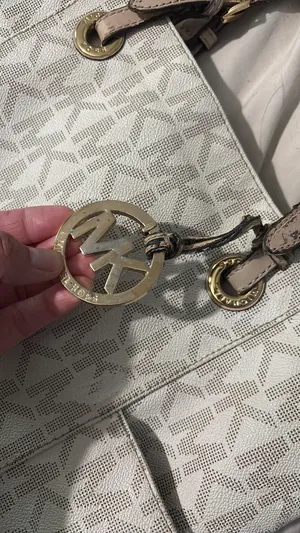 Michael Kors Tote Purse thumbnail 7