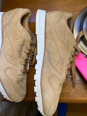 Shoes thumbnail 1