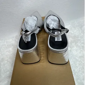 NWT Steve Madden Faryn Slingback Pumps silver size 6.5 thumbnail 5